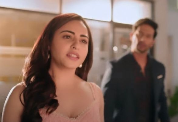 'डियर इश्क' का ट्रेलर एक लेखक और एक संपादक के नाटकीय रोमांस को दिखाता है