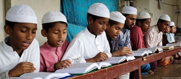 असम में कट्टरपंथ पर नकेल के लिए अब छोटे मदरसों का विलय