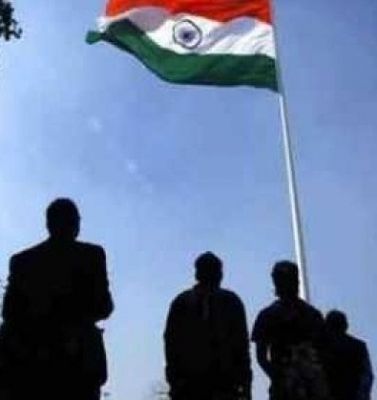 शिक्षक ने राष्ट्रगान गाने से किया इनकार, जांच का आदेश