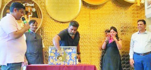 एटी में वैवाहिक ज्वेलरी कलेक्शन