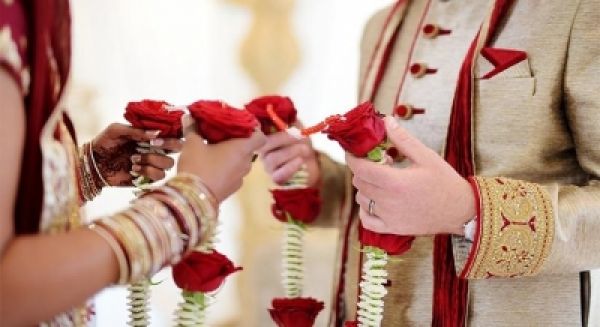 दूल्हे ने अपने ही पिता को मारा थप्पड़, दुल्हन ने तोड़ दी शादी