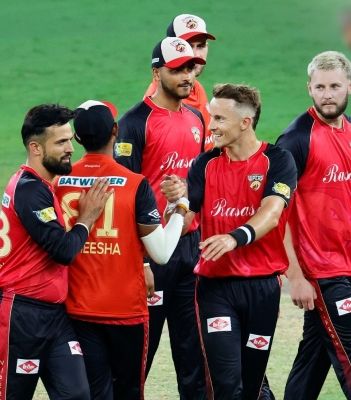 डेजर्ट वाइपर्स ने दुबई कैपिटल्स को 12 रनों से हराया