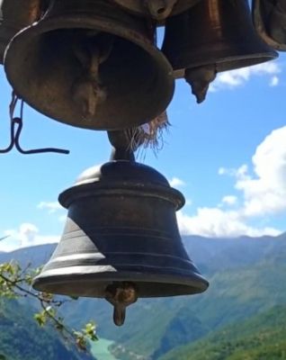 ऑस्ट्रेलिया के बाद अब कनाडा में हिंदू मंदिर में तोड़फोड़