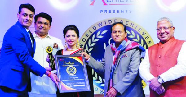 दिल्ली हेल्थ केयर समिट में डॉ. मोतीरामानी सम्मानित