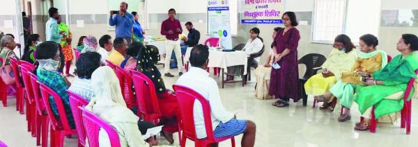 विश्व कैंसर दिवस पर बालको मेडिकल सेंटर में जांच शिविर