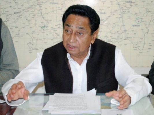 भाषा और धर्म के आधार पर देश को बांटा जा रहा : कमलनाथ