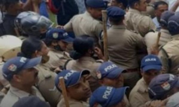 1.3 करोड़ रुपये कैश लेकर फरार आरोपी की तलाश में कर्नाटक पुलिस