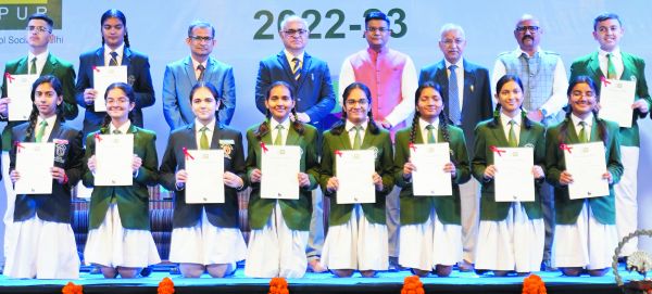 मेहनत और लगन की बदौलत सफलता के शिखर पर पहुंचेंगे, छत्तीसगढ़ का नाम रोशन करेंगे-शेख