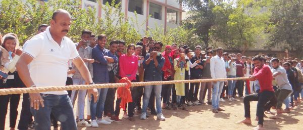 छत्तीसगढ़ कॉलेज का वार्षिक खेल उत्सव