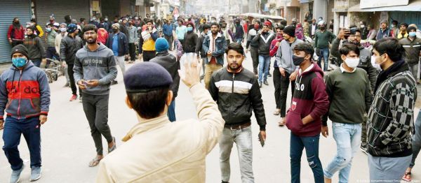 ‘छत्तीसगढ़’ का संपादकीय : पड़ोस के चीन में नौजवान दौलत समझे जा रहे हैं, और हिन्दुस्तान में बेरोजगार बोझ! 
