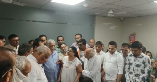 राज्यसभा सांसद ने की गुजरात के डॉक्टर की आत्महत्या की निष्पक्ष जांच की मांग