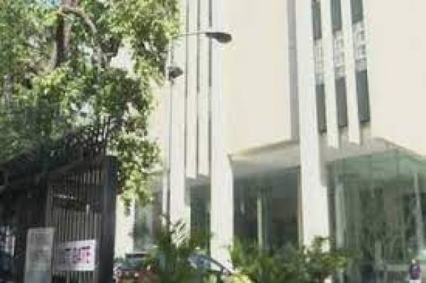 आयकर सर्वे पर बीबीसी ने कहा : वह भारतीय अधिकारियों के साथ पूरी तरह सहयोग कर रहा है