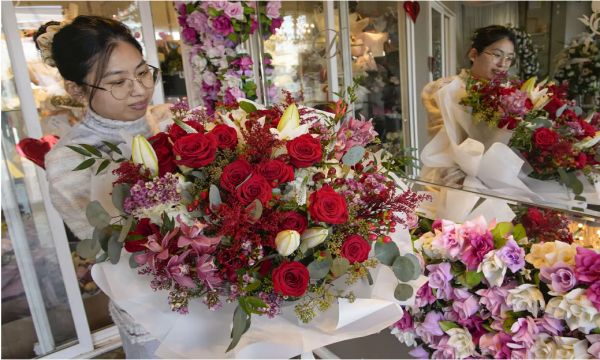 क्यों डरें महर्षि वेलेंटाइन से ?