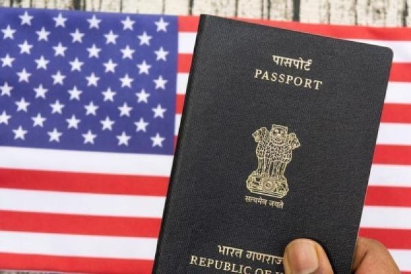 अमेरिका ने भारत में वीजा मिलने में देरी में की कटौती