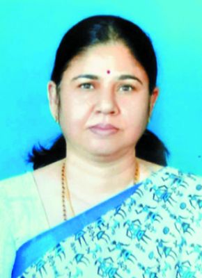 आर. गायत्री अयंगार को पीएचडी