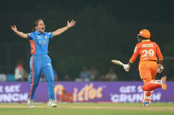 महिला क्रिकेट को हर दिन और बेहतर होते देख रहा हूं- जानेमाने तेज़ गेंदबाज़