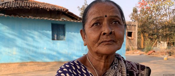 'डायन' से 'शेरनी' बनने की पद्मश्री छूटनी महतो की कहानी