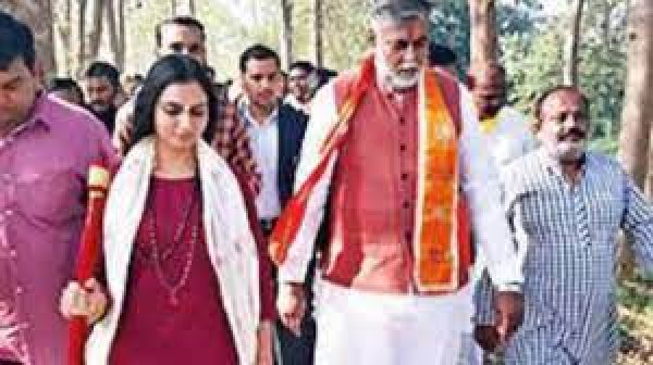 गोमती नदी के संरक्षण के लिए लोगों को जागरूक करने 690 किलोमीटर की पदयात्रा पर निकलीं हैं शिप्रा पाठक