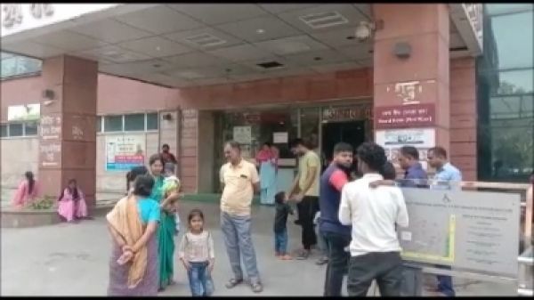 दस माह की बच्ची की मौत पर परिजनों का हंगामा