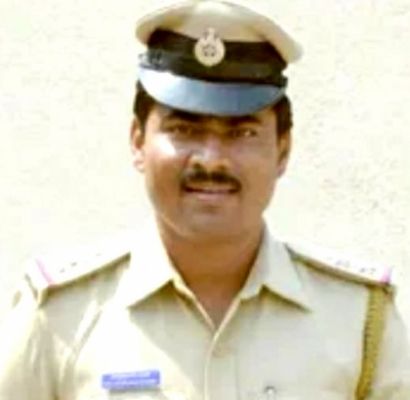 मारे गए कर्नाटक पुलिस अधिकारी का रुका हुआ वेतन हुआ जारी