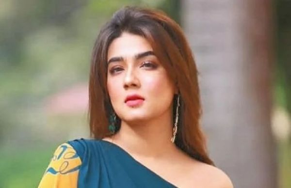 एक्ट्रेस माहिया माही को ढाका एयरपोर्ट से किया गया गिरफ्तार