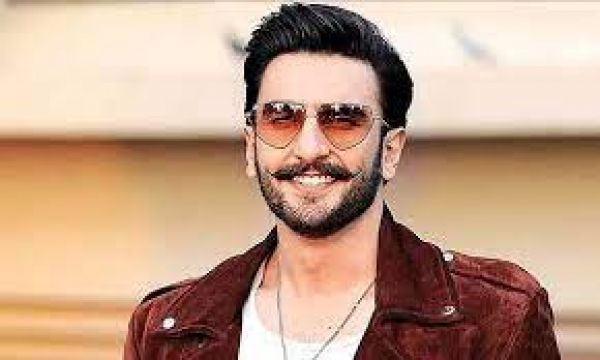 रणवीर सिंह बने देश के सर्वाधिक मूल्यवान ब्रांड, कोहली को पीछे छोड़ा