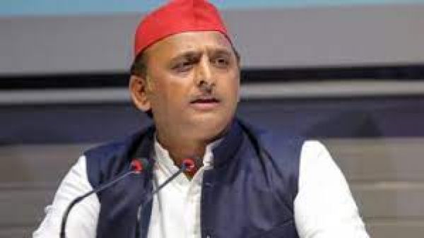 सारस के 'लापता' होने को लेकर सपा अध्यक्ष अखिलेश यादव ने की सरकार की आलोचना
