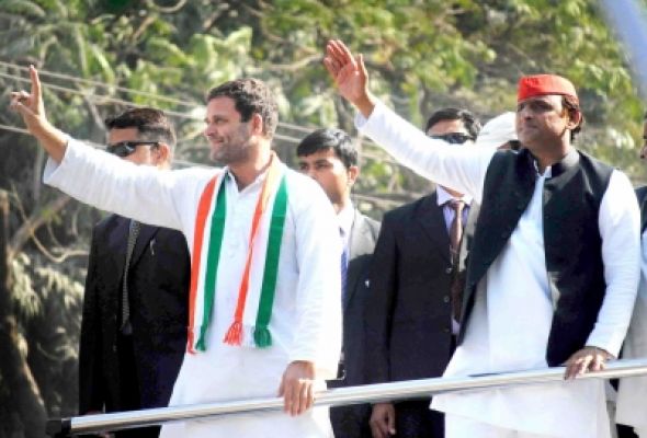 अखिलेश ने किया राहुल का समर्थन