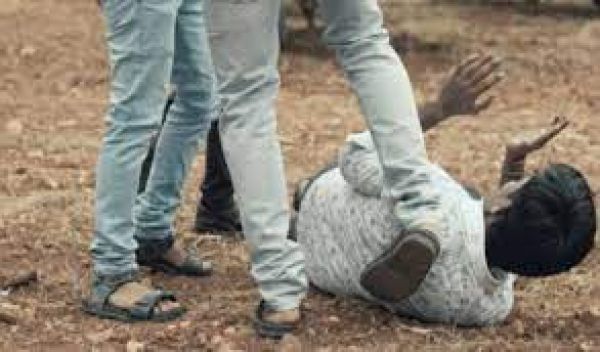 कर्नाटक में हिंदू लड़की से बात करने पर मुस्लिम युवक की पिटाई