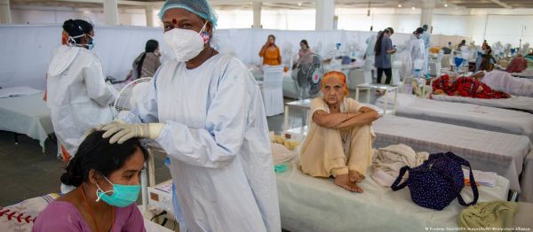 अपना देश छोड़ जाने वाले डॉक्टरों में सबसे ज्यादा भारतीय