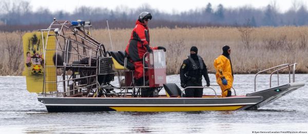 गुजरात में क्यों मची अवैध तरीकों से अमेरिका पहुंचने की होड़