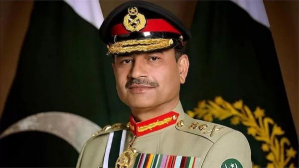 पाकिस्तान के आर्मी चीफ़ ने संसद में जो कुछ कहा उसका क्या मतलब है?