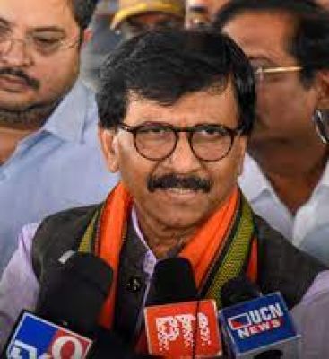 पुरस्कार समारोह लू मौत: संजय राउत का आरोप : लोगों की सहूलियत को नहीं, राजनीति को तरजीह दी गई