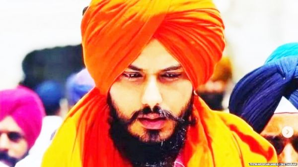 अमृतपाल को लेकर असम के डिब्रूगढ़ पहुंचा विमान