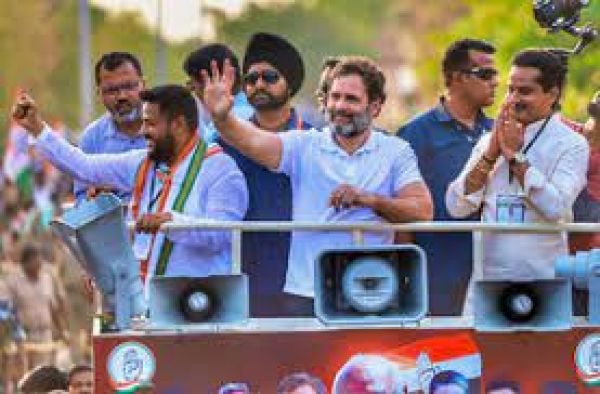सुनवाई प्रक्रिया को लेकर ‘गंभीर दोषपूर्ण तथ्यों के आधार पर’ राहुल को दोषी ठहराया गया: सिंघवी