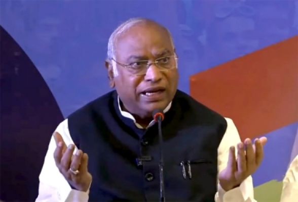खड़गे पर कलबुर्गी के घरेलू मैदान में कांग्रेस को जीत दिलाने का है दबाव