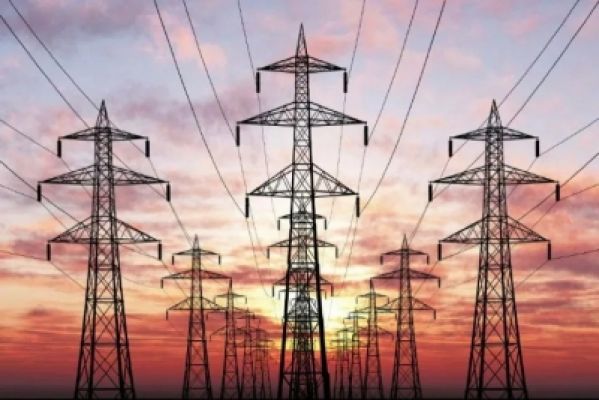 बिजली बचाने के लिए आज से पंजाब के दफ्तरों में कामकाज का समय बदला