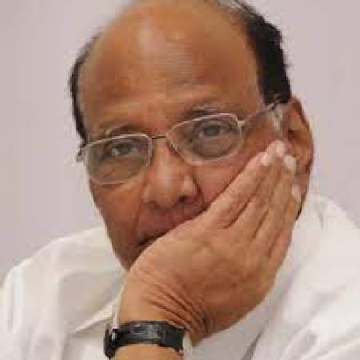 पवार ने अपनी किताब में अपने वाहन चालक की प्रशंसा की