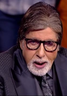 जलसा में उनसे मिलने आने वाले फैंस को बिग बी की 'चेतावनी'