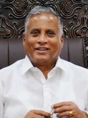कर्नाटक के मंत्री वी. सोमन्ना रुझानों में दोनों सीटों पर पीछे