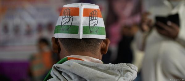 कांग्रेस ने वापस लिया कर्नाटक