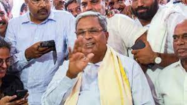 कर्नाटक में सिद्धरमैया मुख्यमंत्री पद के सबसे प्रबल दावेदार
