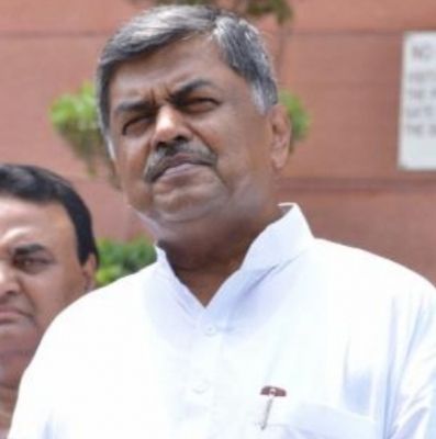 कर्नाटक में नया सीएम चुनने के लिए कांग्रेस विधायक दल ने सीक्रेट बैलट से किया वोट: हरिप्रसाद