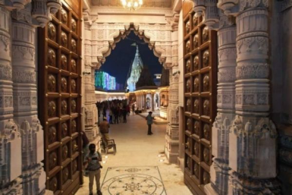 उपवास रखने वालों के लिए केवीटी फूड कोर्ट परोसेगा भोजन