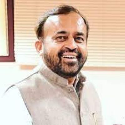 नाखून कटवाकर शहीद होना चाहते हैं सचिन पायलट : लोढ़ा
