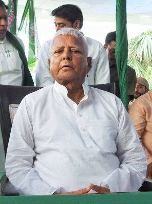सीबीआई कोर्ट ने लालू यादव का पासपोर्ट रिलीज करने का दिया आदेश