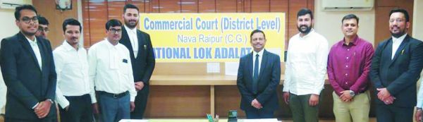 लोक अदालत में कई प्रकरण निपटे