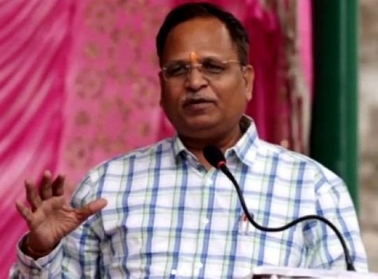 जेल में बंद आप नेता सत्येंद्र जैन की बिगड़ी तबीयत, अस्पताल में भर्ती