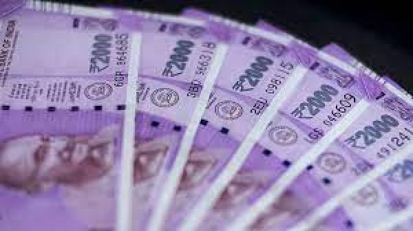 2,000 रुपये के नोटों को बिना फॉर्म, पहचान पत्र के बदले जाने के विरोध में जनहित याचिका दायर