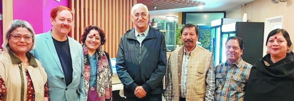 स्वास्थ्य मंत्री और सचिव से आस्ट्रेलिया में रोटेरियनों की मुलाकात